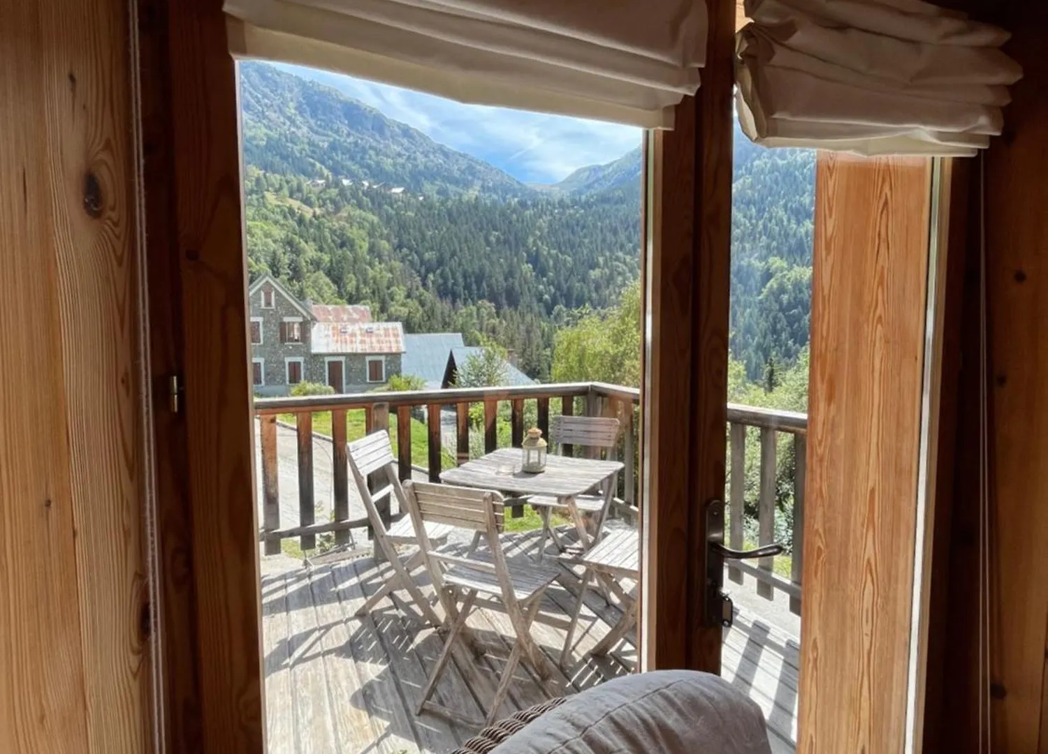 Apartment Cascade 3 Minutes From Alpe D Huez Grand Domaine Via Oz En Oisans Oz France
