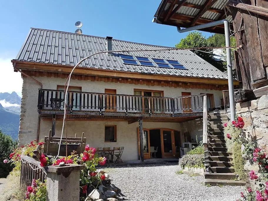 Apartment Cascade 3 Minutes From Alpe D Huez Grand Domaine Via Oz En Oisans Oz